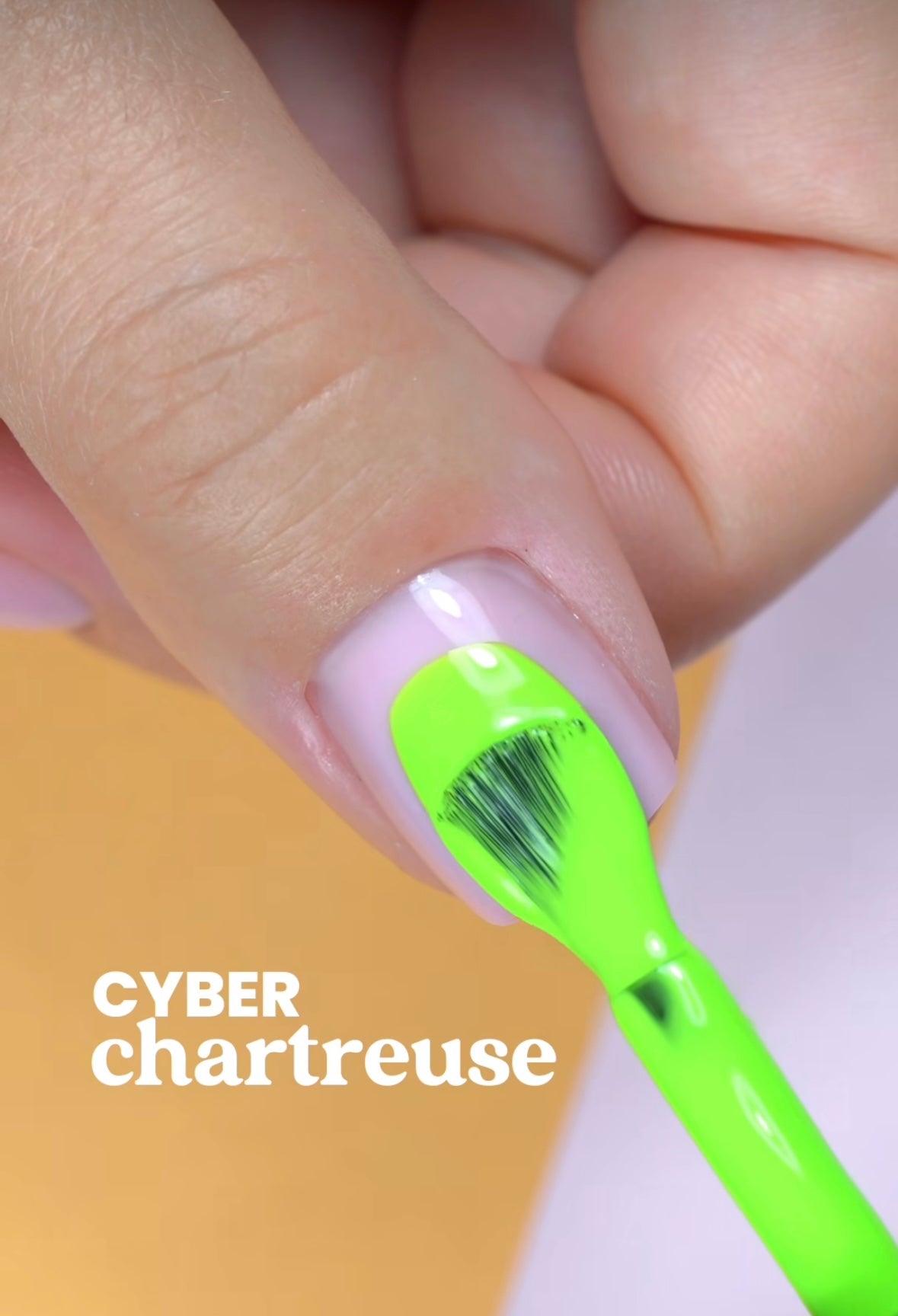 392 CYBER CHARTREUSE 10ML